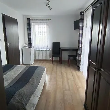 Nad Stawem 2 Rum i privatbostad