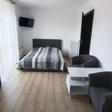 Rum i privatbostad Nad Stawem 2