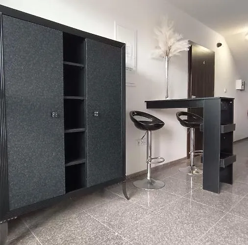 Rum i privatbostad Nad Stawem 2 *